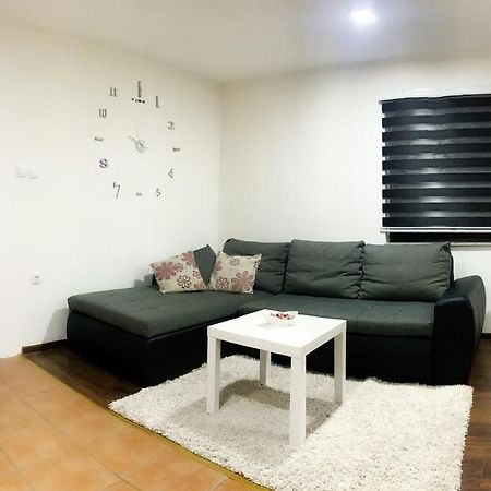 Modern Apartment Brčko Extérieur photo