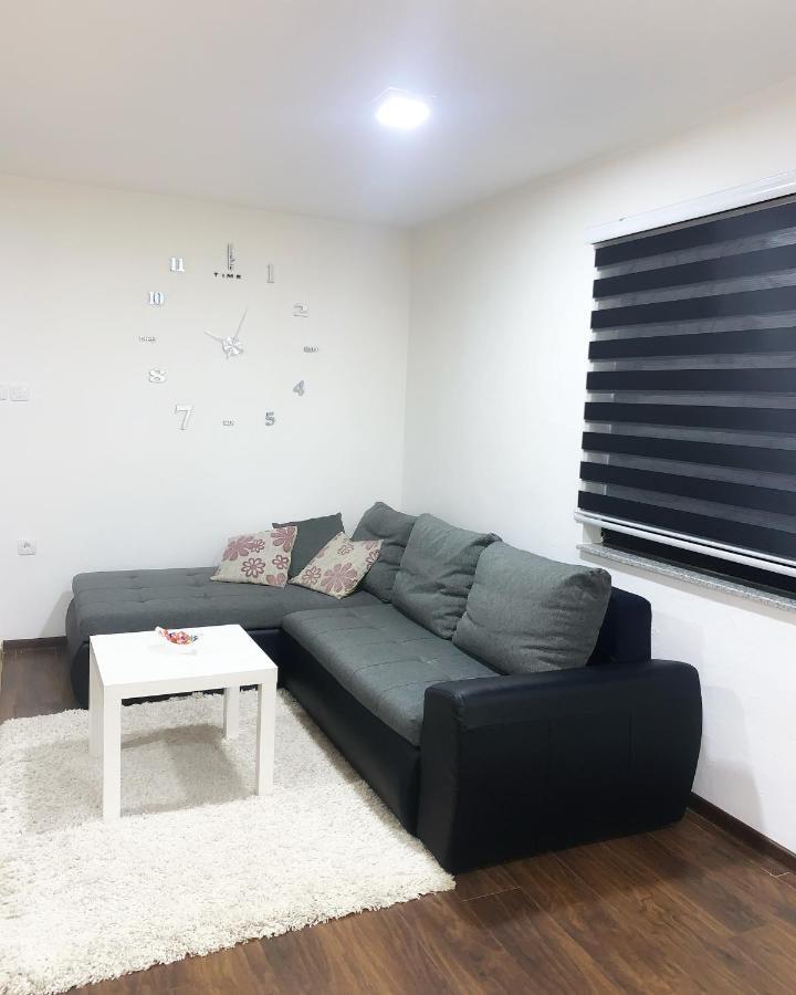 Modern Apartment Brčko Extérieur photo